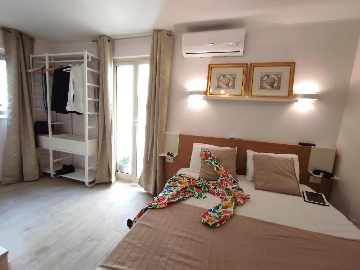 Apartamento Taormina House